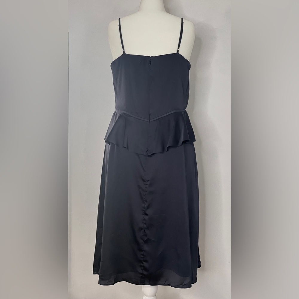 Banana Republic Knee Length Peplum Waist Satin Dress Size 16 Tall Dark Gray - Picture 11 of 11